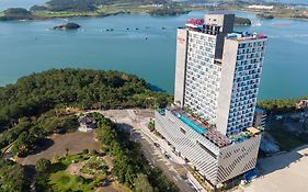 Ramada Plaza by Wyndham Dolsan Yeosu