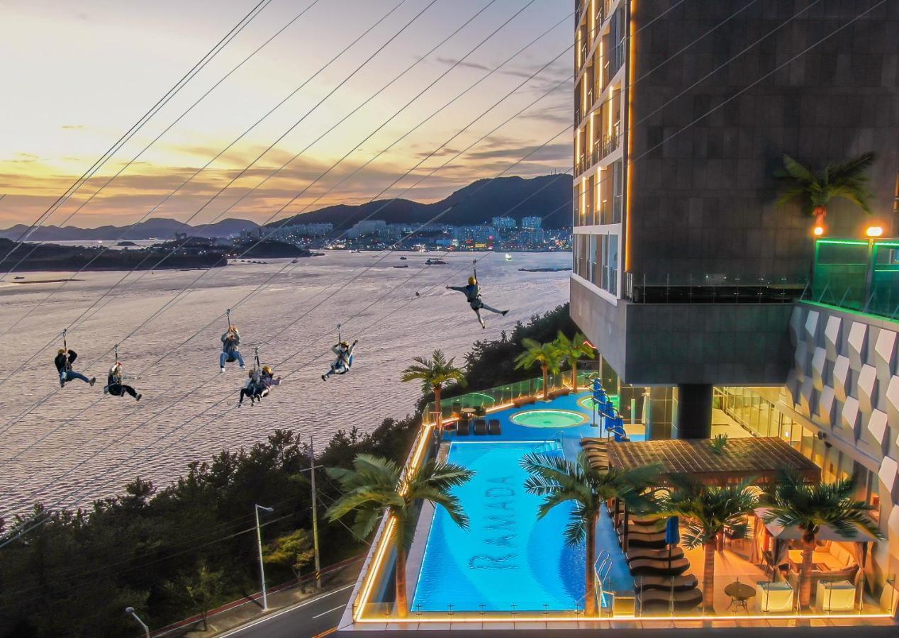 Ramada Plaza By Wyndham Dolsan Yeosu Hotel Exterior photo