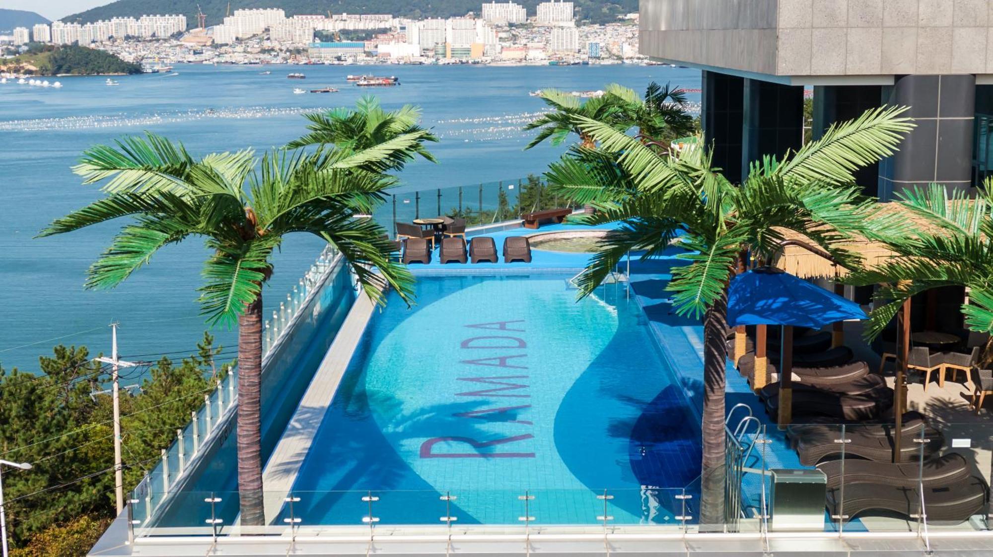 Ramada Plaza By Wyndham Dolsan Yeosu Hotel Exterior photo