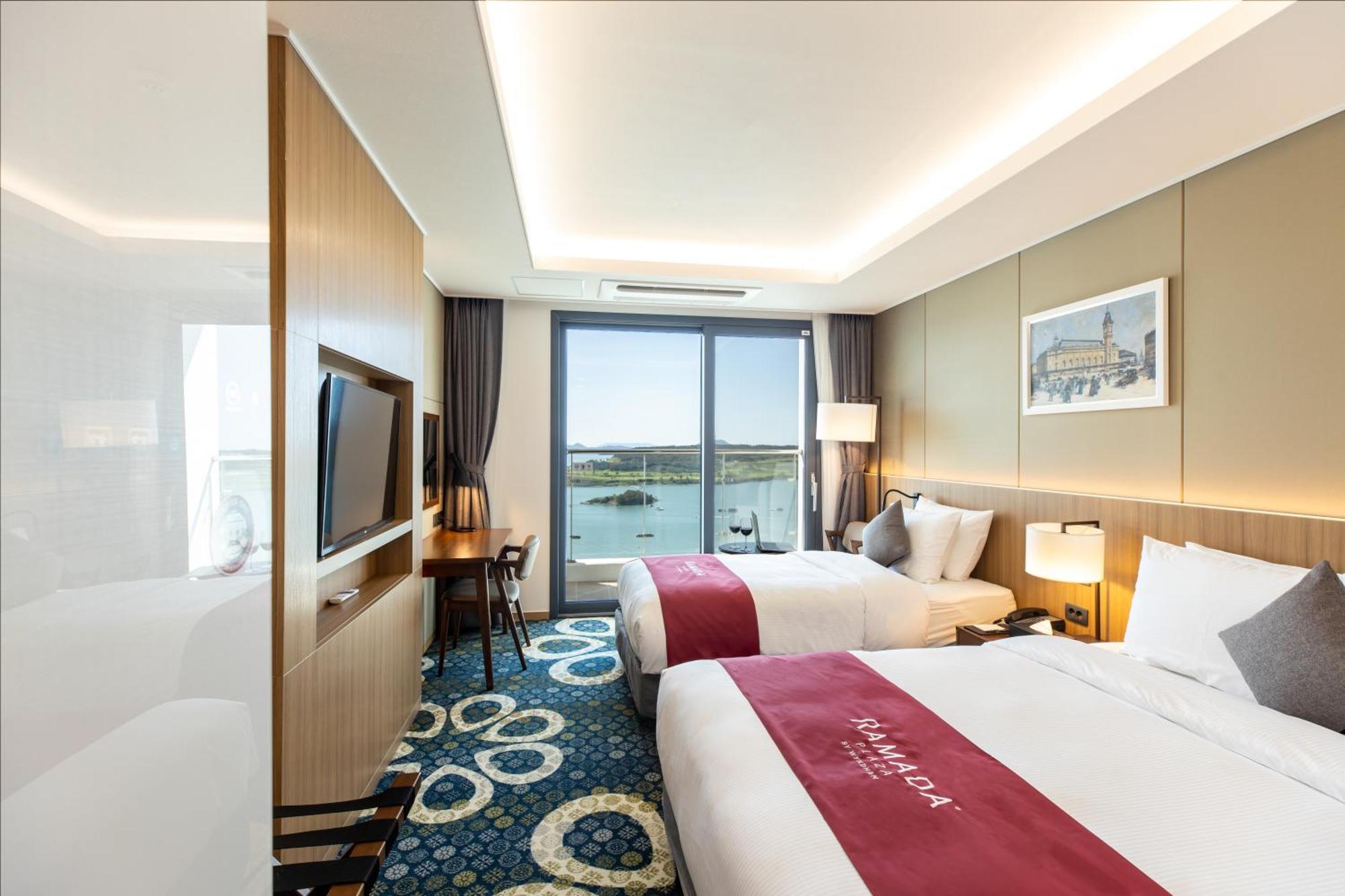 Ramada Plaza By Wyndham Dolsan Yeosu Hotel Exterior photo